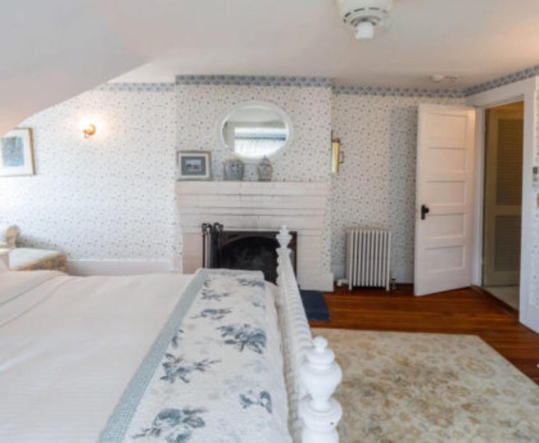Snug 3*